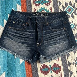 New without tags!!! American Eagle high-rise festival… size:8